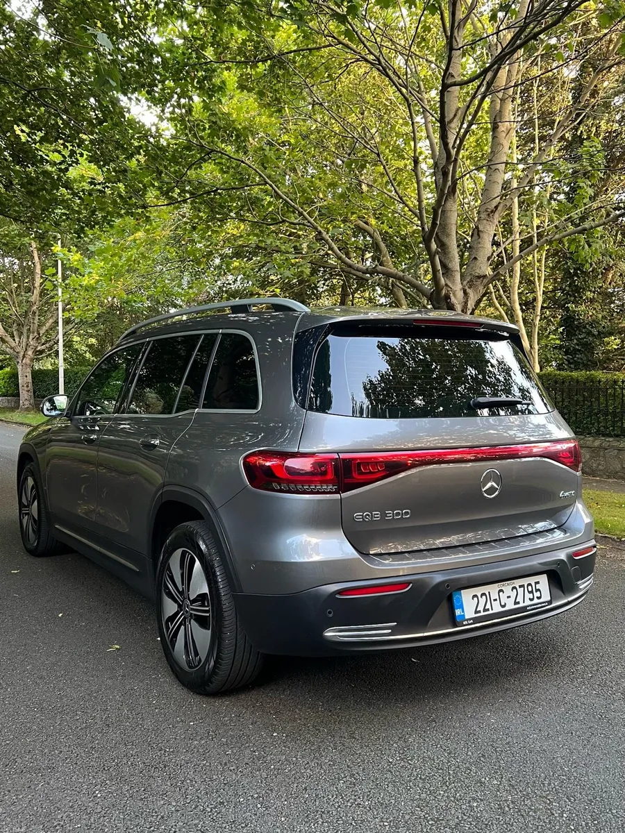 Mercedes EQB300 (PREMIUM PLUS)(NEW NCT) - Image 3