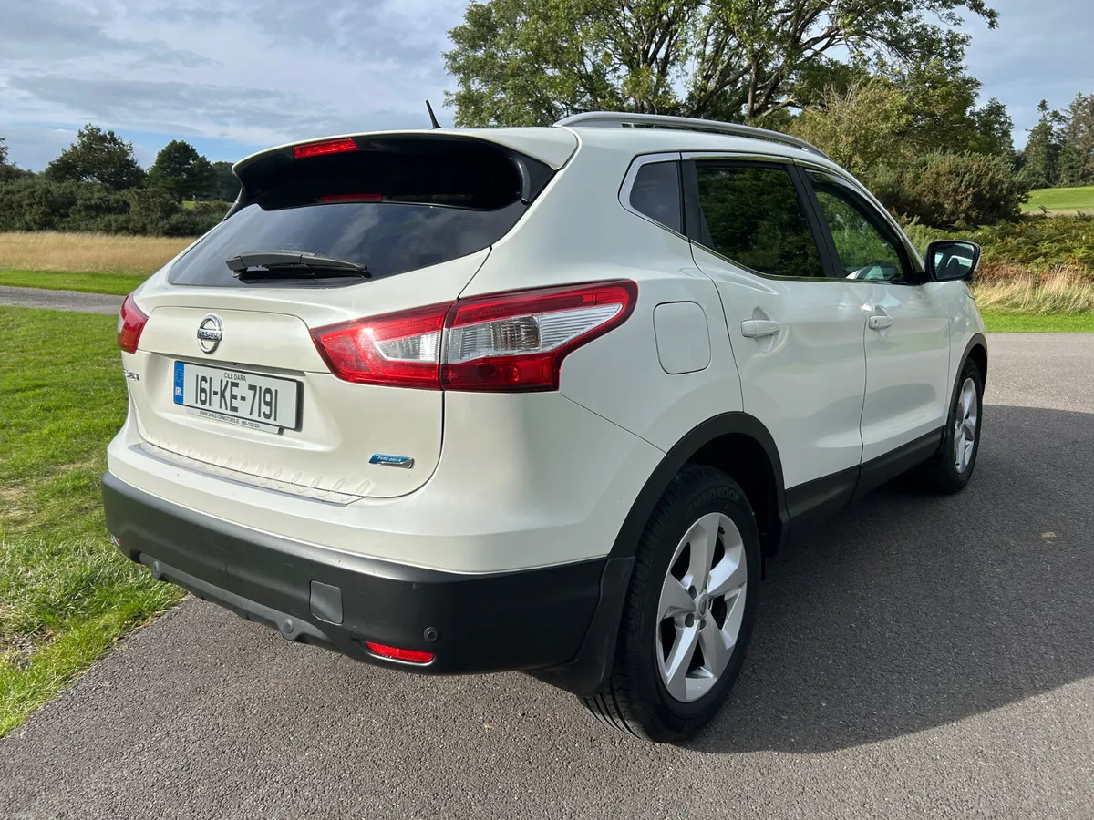 2016 Nissan Qashqai 1.5dci..New NCT, Service & Tax - Image 5