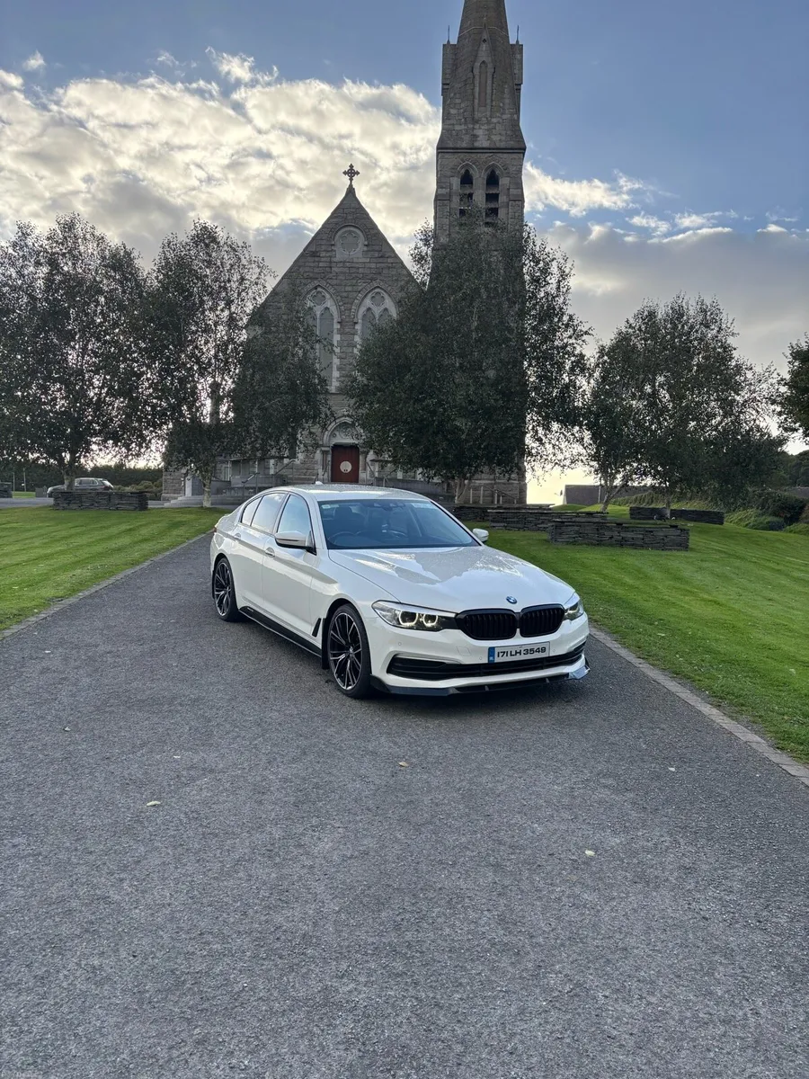 2017 BMW 520d SE Auto | 224,000km | 20” Alloys - Image 3
