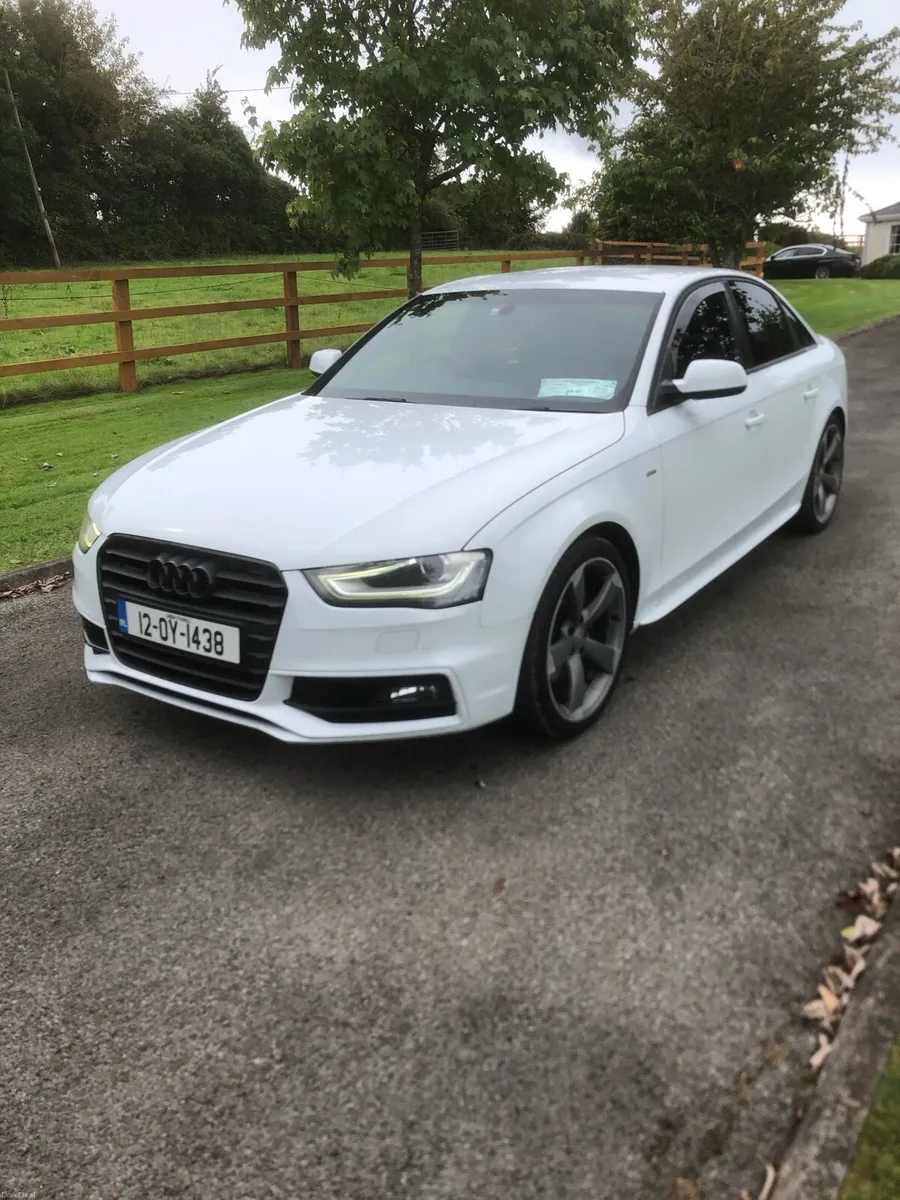 2012 Audi A4 2.0 TDI S-line black edition - Image 6