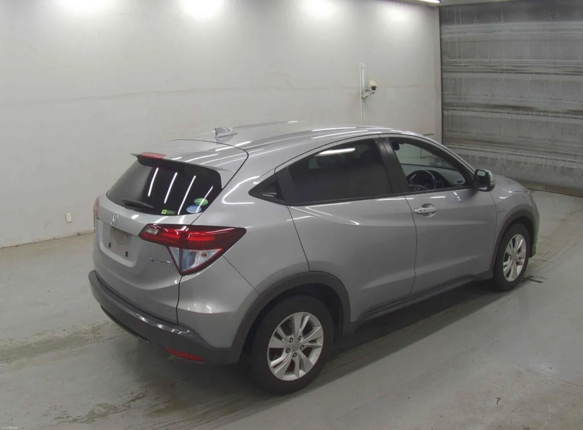 Honda Vezel 2016 | low mile | Arriving end of year - Image 5