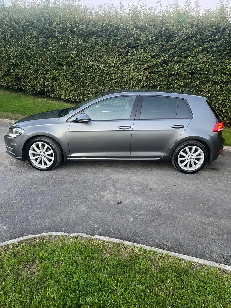 Volkswagen Golf Highline - Image 3