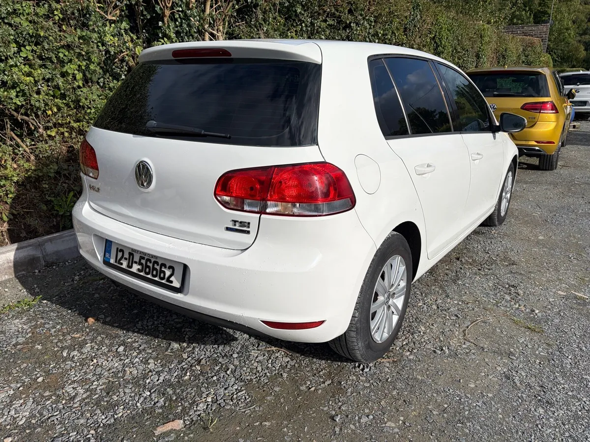 Volkswagen Golf - Image 4