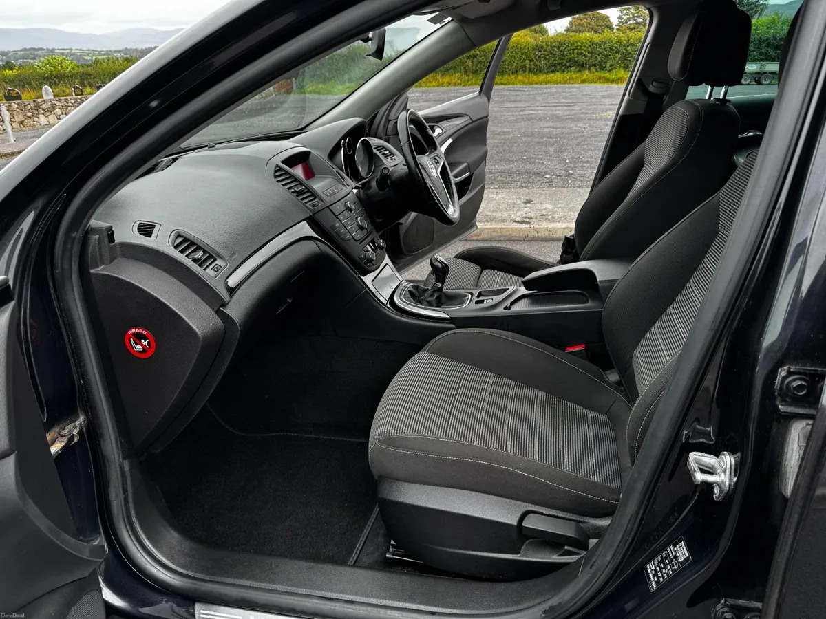 Insignia 2.0CDTI SRI Estate 132 *New NCT* - Image 6