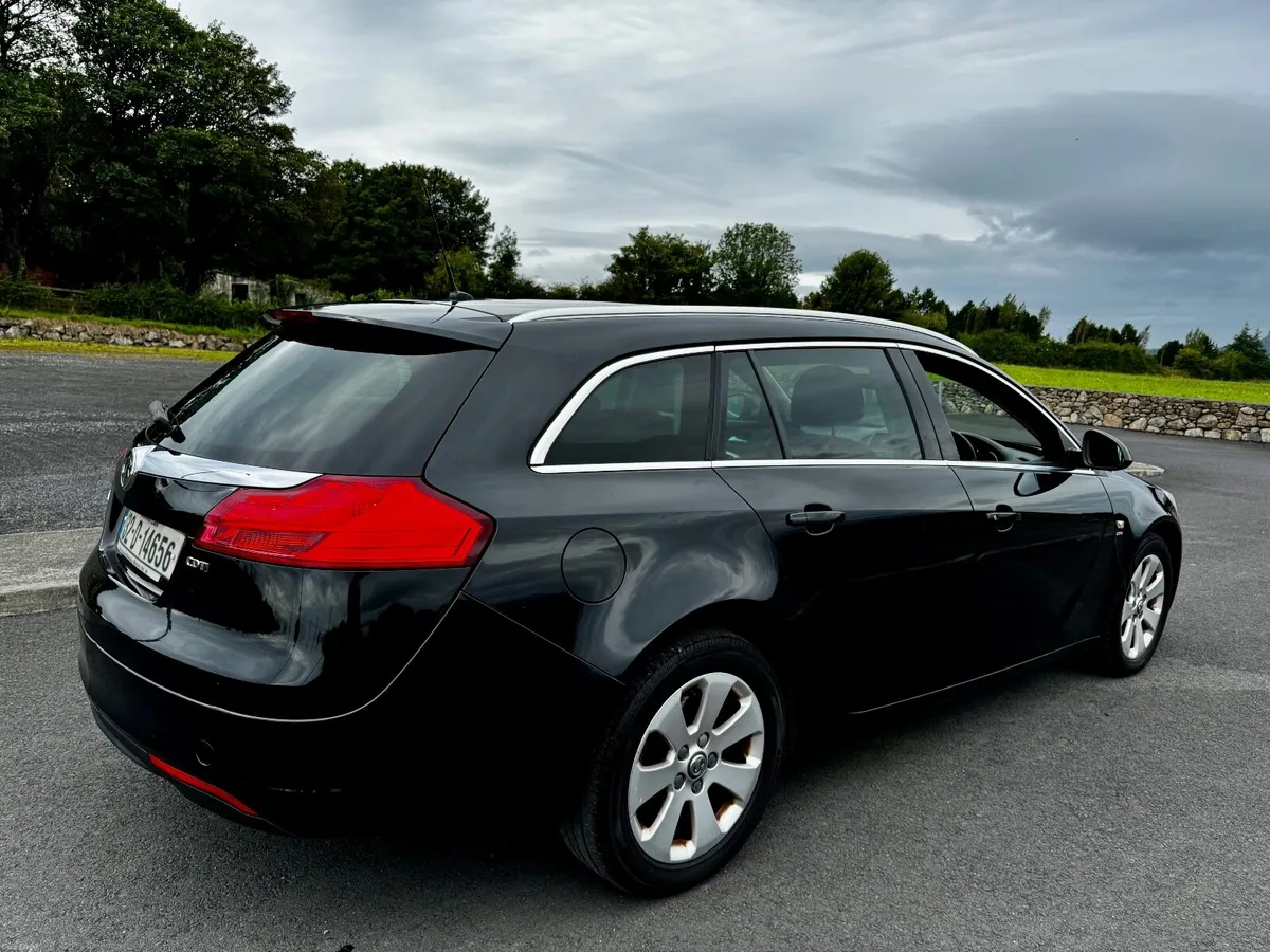 Insignia 2.0CDTI SRI Estate 132 *New NCT* - Image 1