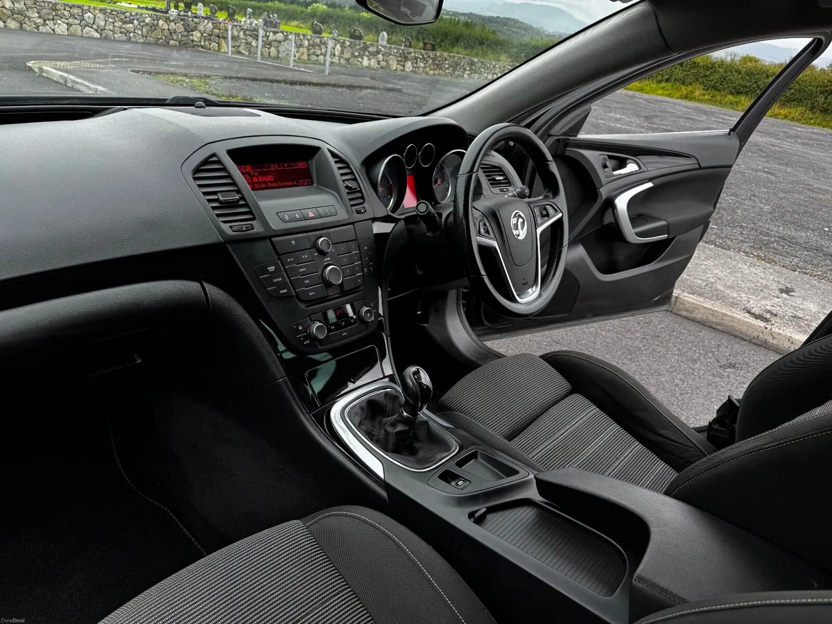 Insignia 2.0CDTI SRI Estate 132 *New NCT* - Image 5