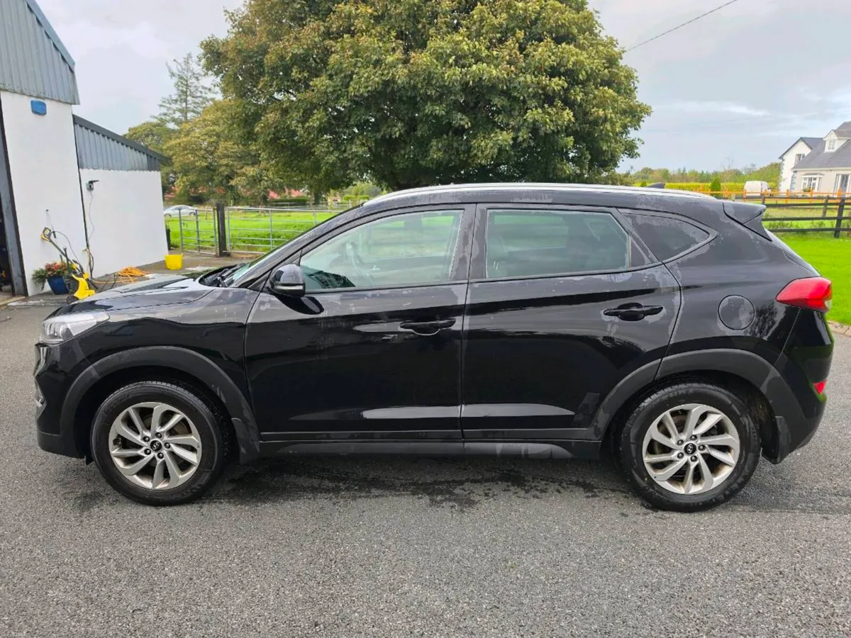 Hyundai Tuscon executive 1.7D - Image 6