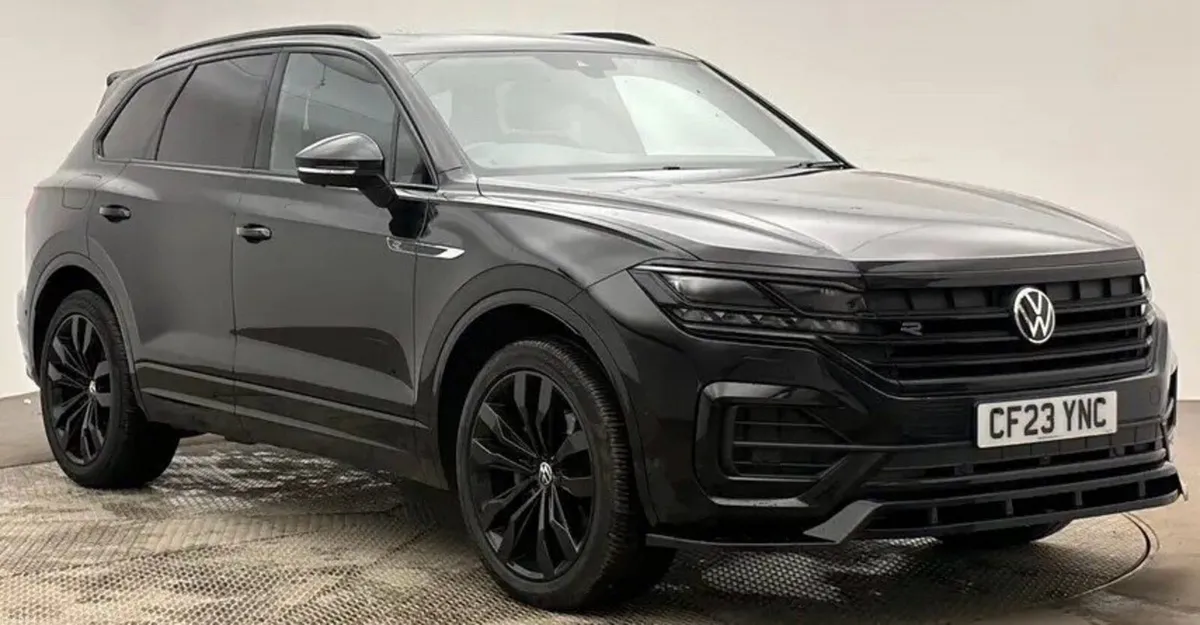 3.0 TDI V6 Black Edition SUV 5dr Diesel Tiptronic - Image 1