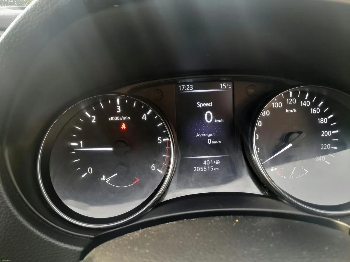 Nissan Qashqai 2017 - Image 2