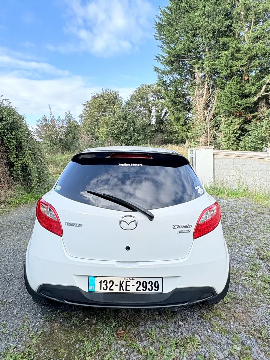 Mazda Demio 132 Automatic [Top specs] - Image 5