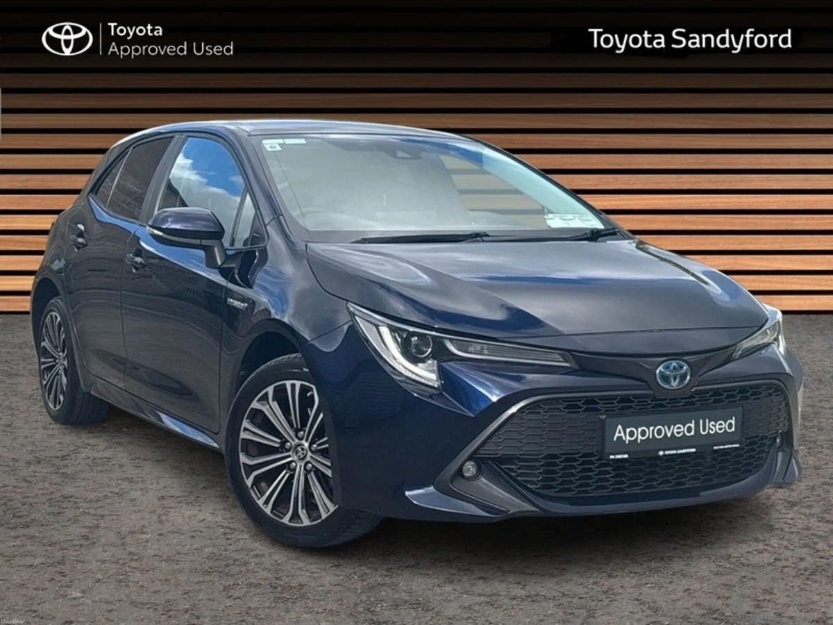 Toyota Corolla HYBRID SOL TOP SPEC // HEATED SEATS - Image 1