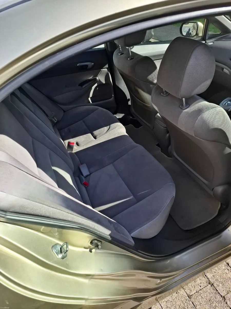 Honda Civic 2008 - Image 5