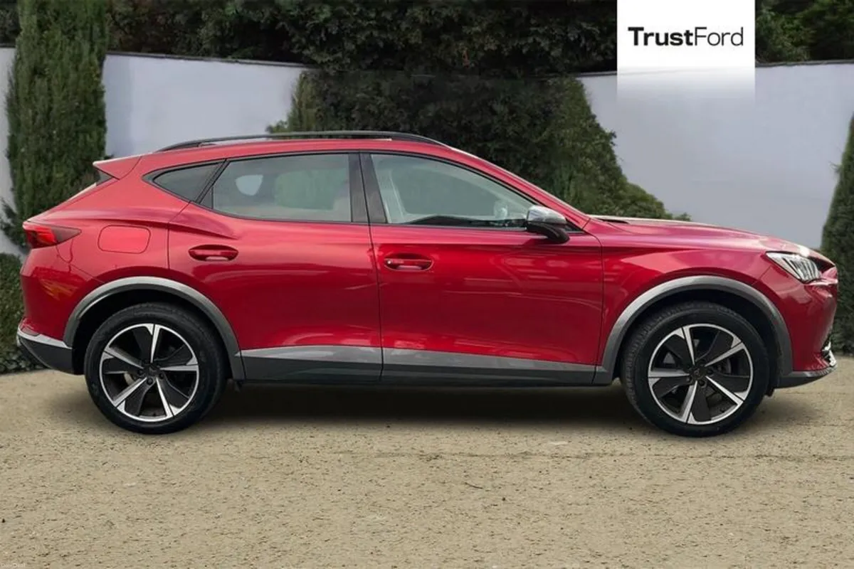 Cupra Formentor 1.4 eHybrid 204 V1 5dr DSG - Image 3