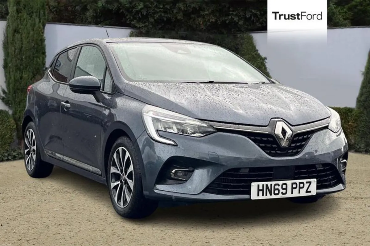 Renault Clio 1.0 TCe 100 Iconic 5dr - Image 1