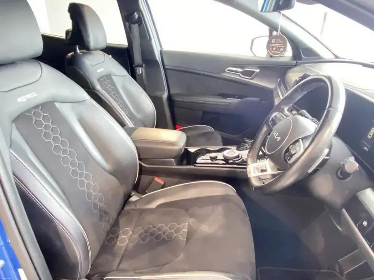 Kia Sportage 1.6T GDi 48V ISG GT-Line 5dr DCT - Image 4