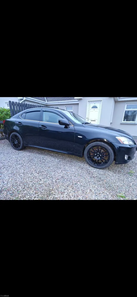 Lexus IS250 - Image 3