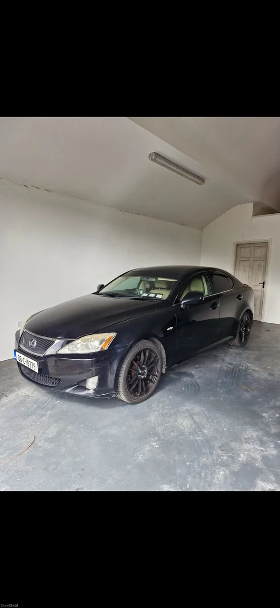 Lexus IS250 - Image 5