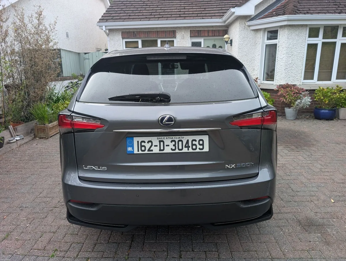 Lexus NX 2016 AWD Luxury Trim - Image 4