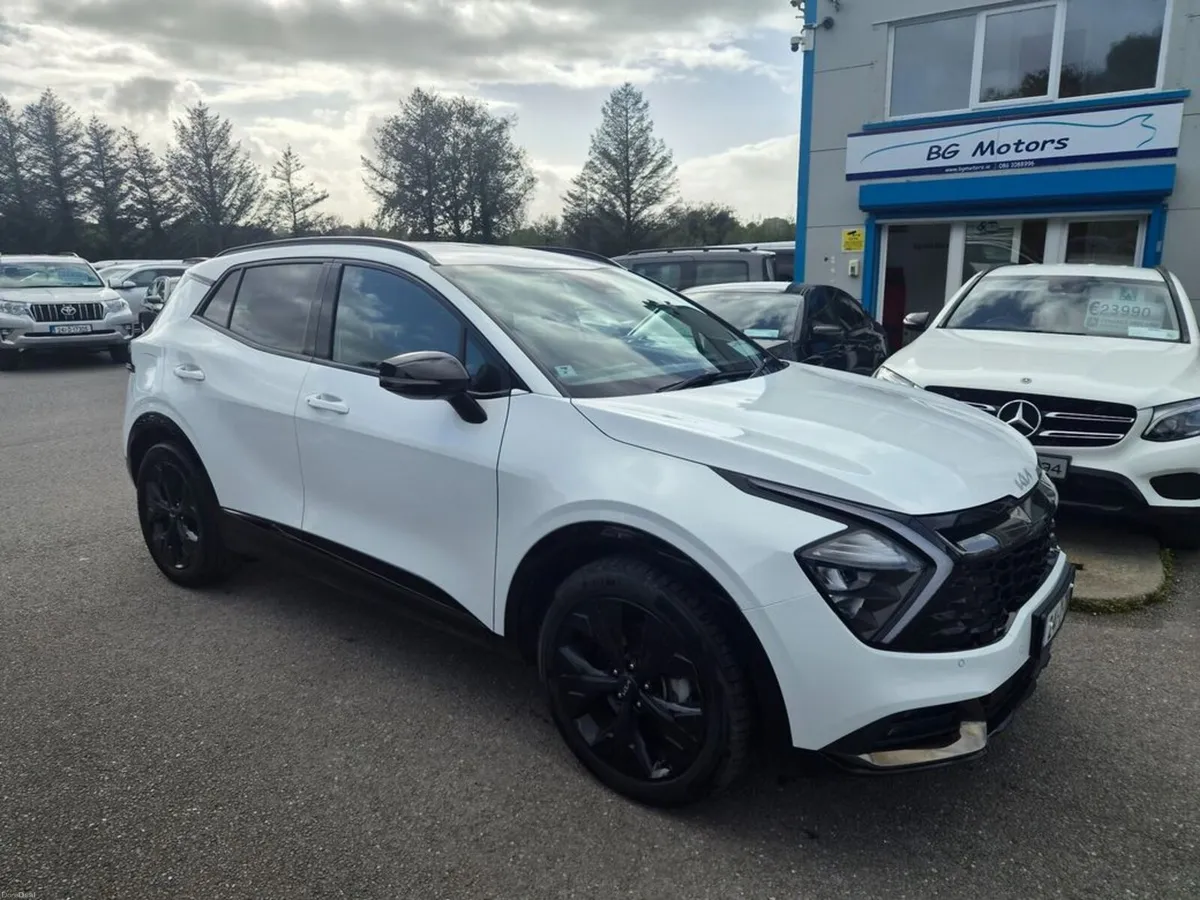 Kia Sportage Phev Anniversary 5DR - Image 1