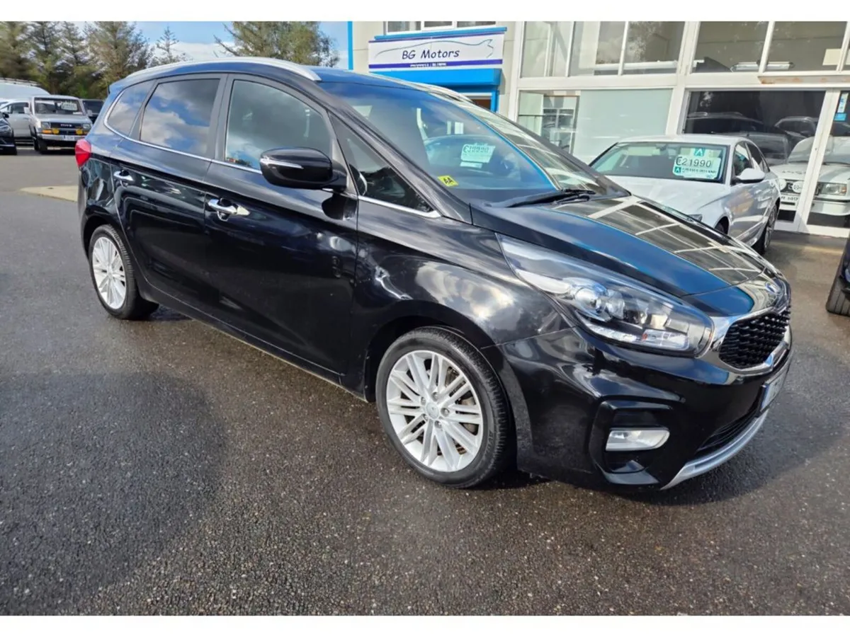 Kia Carens Ex 7 Seater - Image 1