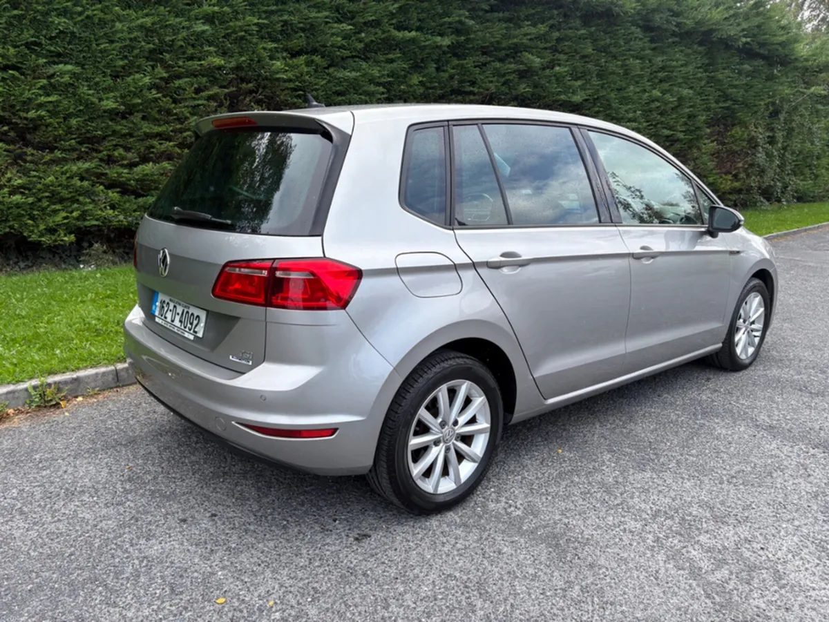 Volkswagen Golf SV LOUNGE 1.2 TSI D7F110H D7F 110H - Image 3