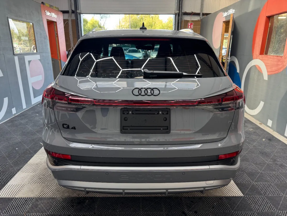 Audi Q4 e-tron 2023 AUDI Q4 E-TRON 40 S LINE AUTOM - Image 4