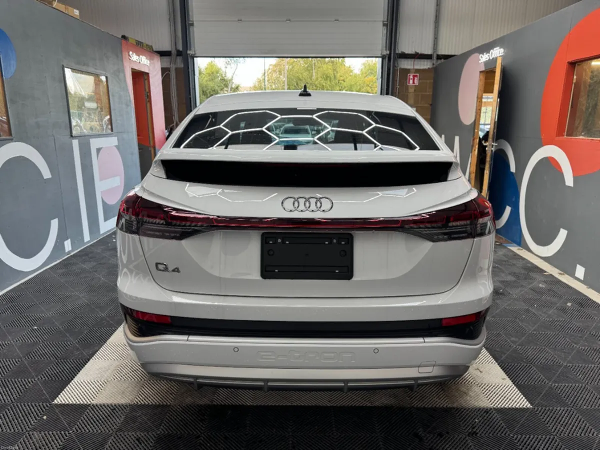 Audi Q4 e-tron 2023 AUDI Q4 SPORTBACK E-TRON 40 S - Image 4