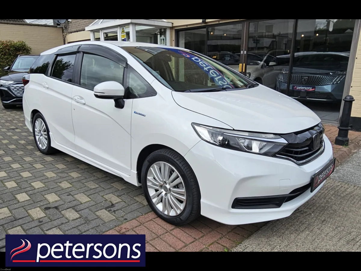 Honda Shuttle 1.5 PETROL HYBRID AUTOMATIC - Image 2