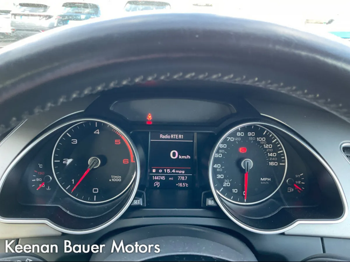 Audi A5 2.0 TDI S LINE 134BHP 5DR - Image 6