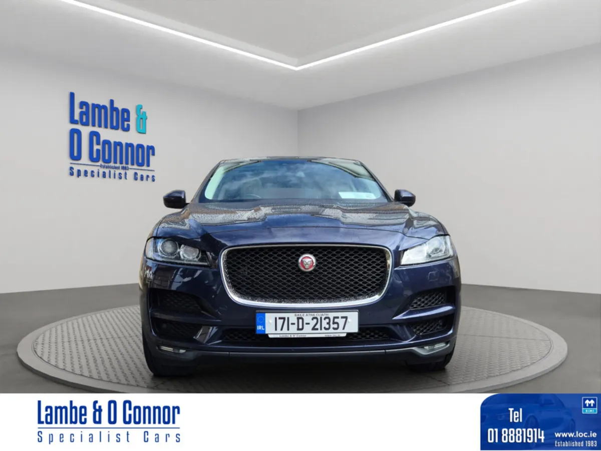 Jaguar F-Pace 2.0 D AWD PRESTIGE AUTO *** BLUE MET - Image 2