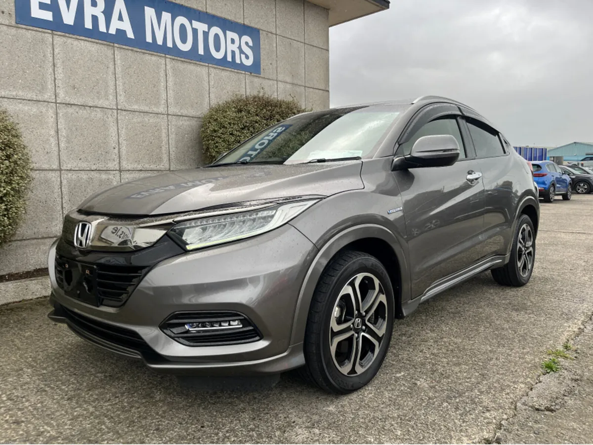 Honda Vezel HR-V HYBRID Z AUTOMATIC 1.5 PETROL //V - Image 5