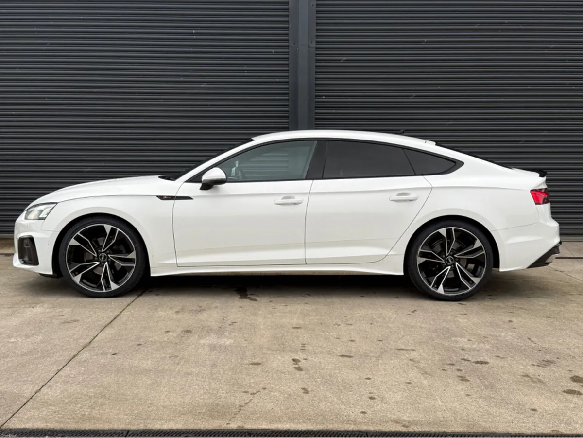 Audi A5 S-LINE 35 TDI SPORTBACK - Image 4