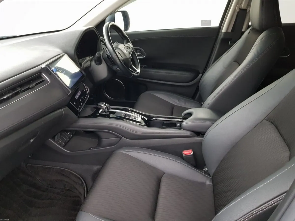 Honda Vezel Honda Vezel Auto , Hybrid - Image 4