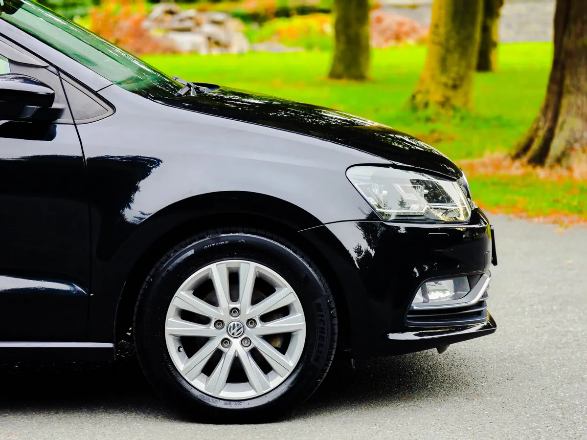 2017 Volkswagen Polo 1.2 Petrol DSG Automatic - Image 6