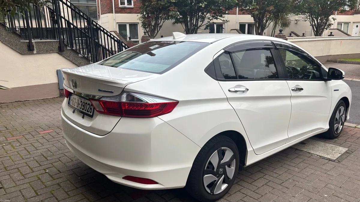 162 Honda Grace -114,000km - 9000€ - Image 4