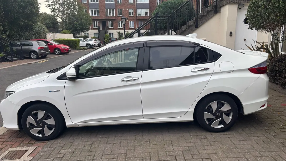 162 Honda Grace -114,000km - 9000€ - Image 6