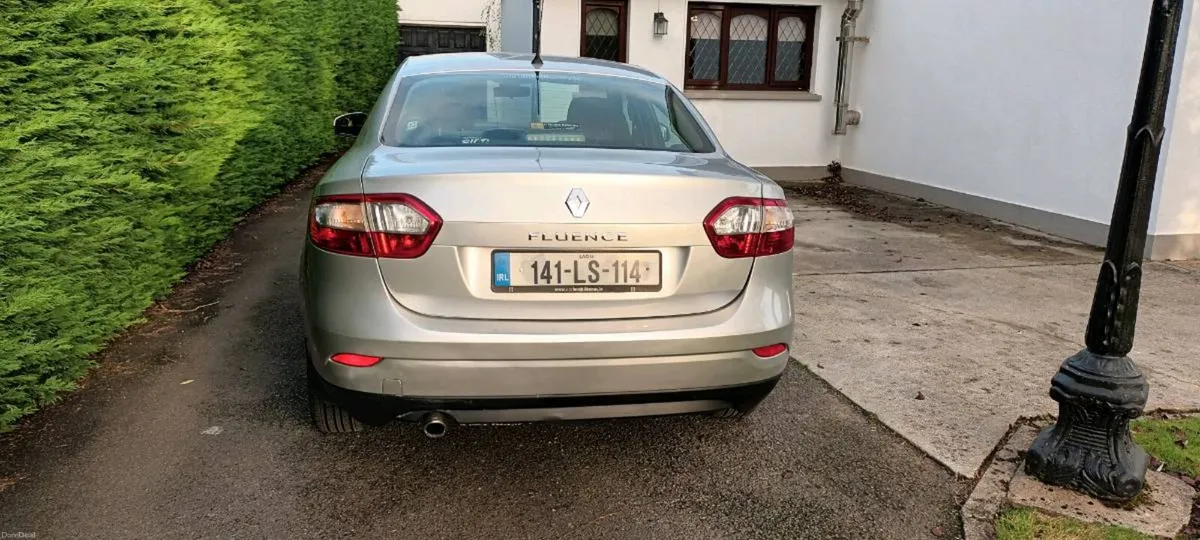 2014 Renault Fluence.NCT & Tax May 27. Only 123 KM - Image 4