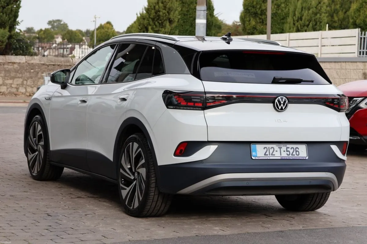 Volkswagen ID.4 1st Max 204HP Auto 77kwh - Image 4