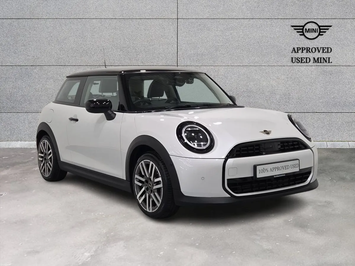 Mini Cooper Cooper Classic Auto - Image 1