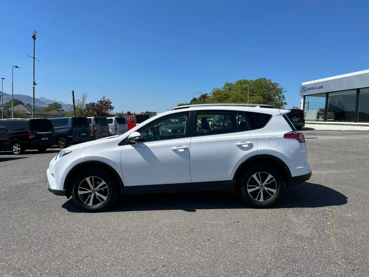 Toyota RAV4 2016 - Image 4