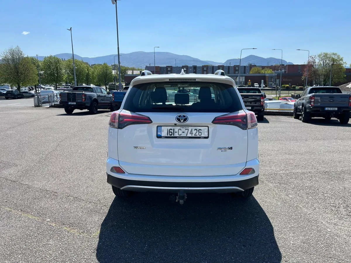 Toyota RAV4 2016 - Image 6
