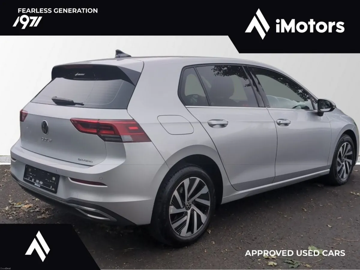 Volkswagen Golf STYLE TSI DSG - Image 6