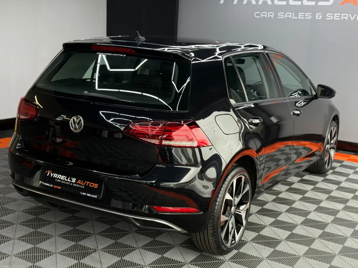 Volkswagen Golf 1.6TDI DSG 2017 - Image 5