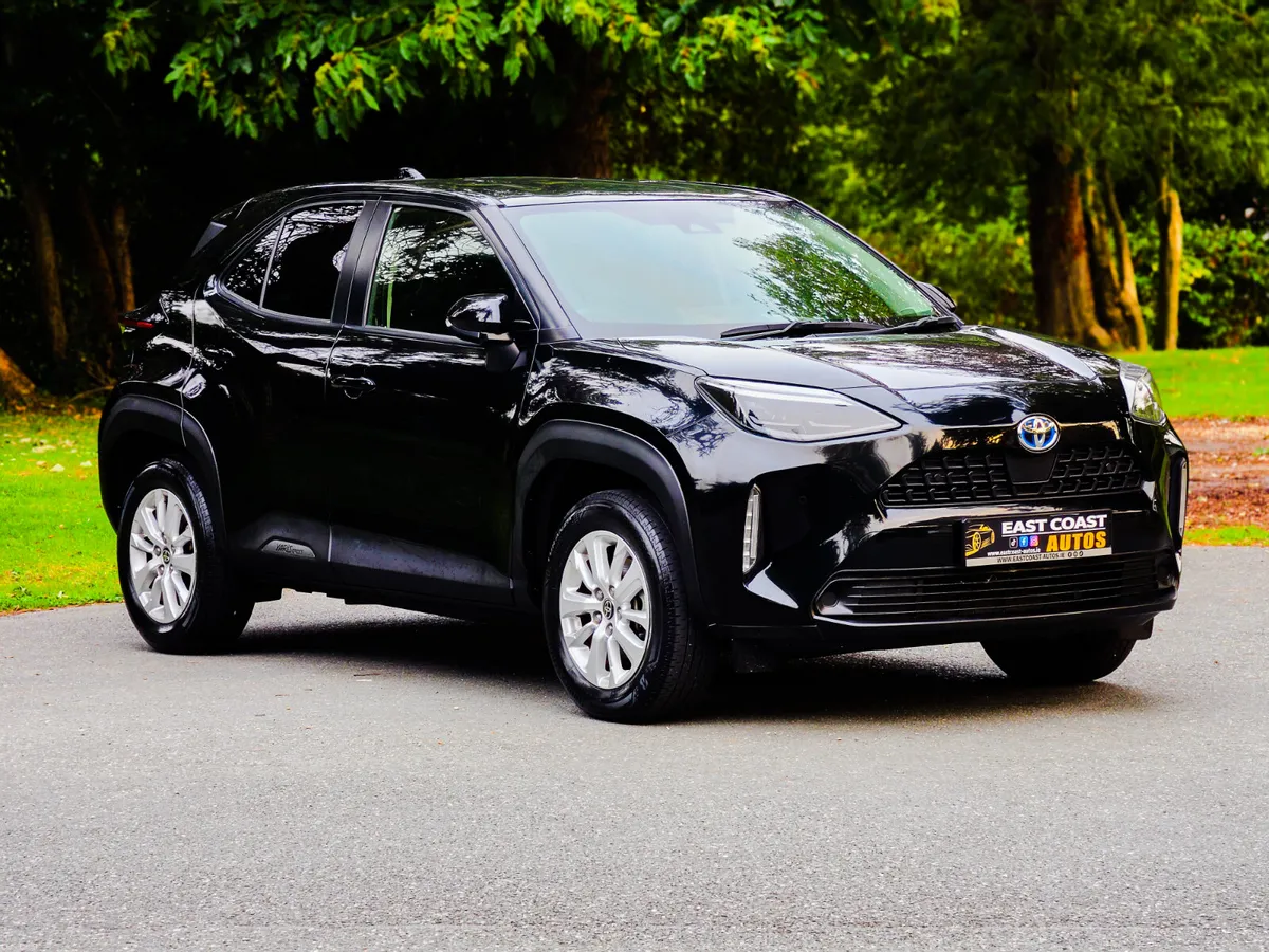 2021 Toyota Yaris Cross 1.8 Petrol Hybrid Auto - Image 2