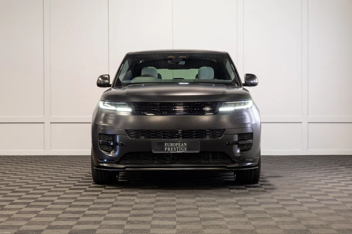 262 Range Rover Sport P460e Dynamic SE - Image 2