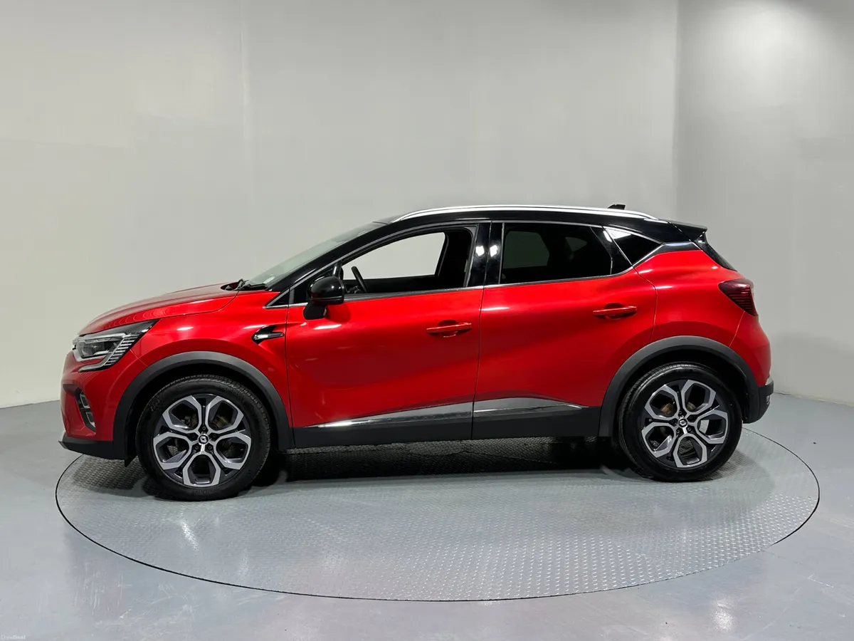 Renault Captur Techno 1.0 Petrol 241 - Image 4