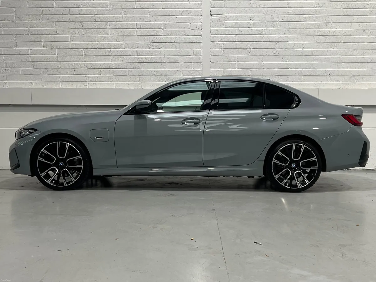 BMW 3 Series 330e M Sport Auto Saloon | 57km Range - Image 4