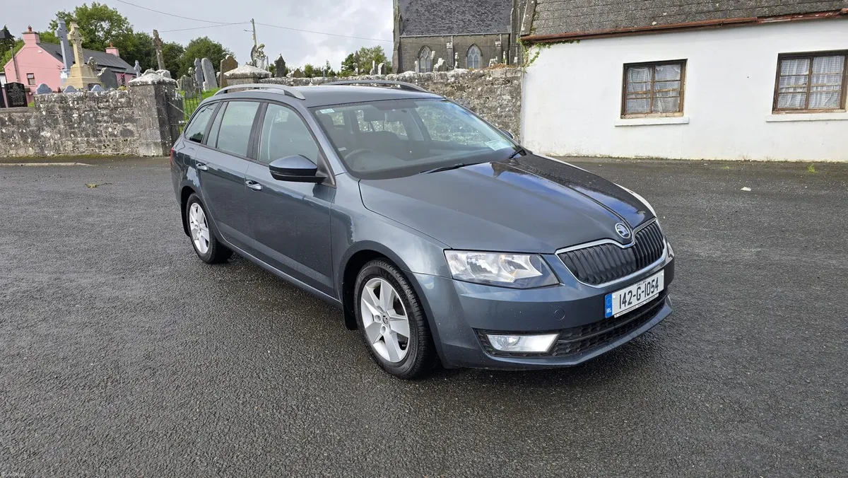 142 Skoda Octavia 1.6 diesel manual - Image 5