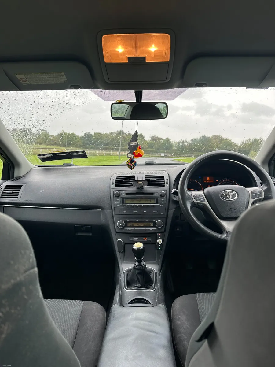 Toyota Avensis 2011 TAX/NCT 01/27 - Image 6