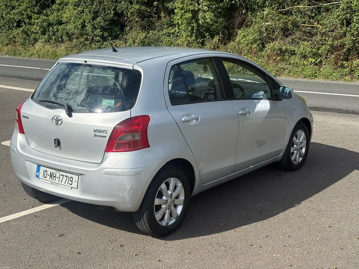 Toyota Yaris D4D T SPIRIT NEW NCT 09/27 - Image 5
